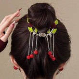 گیره گوجه ای شکوفه قرمز