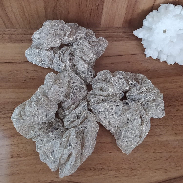 کش اسکرانچی خامه دوزی